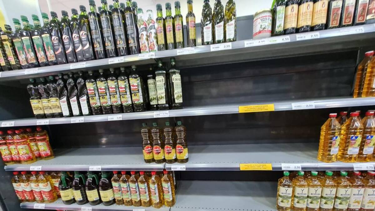 Los supermercados están abastecidos,tranquilizan a la clientela