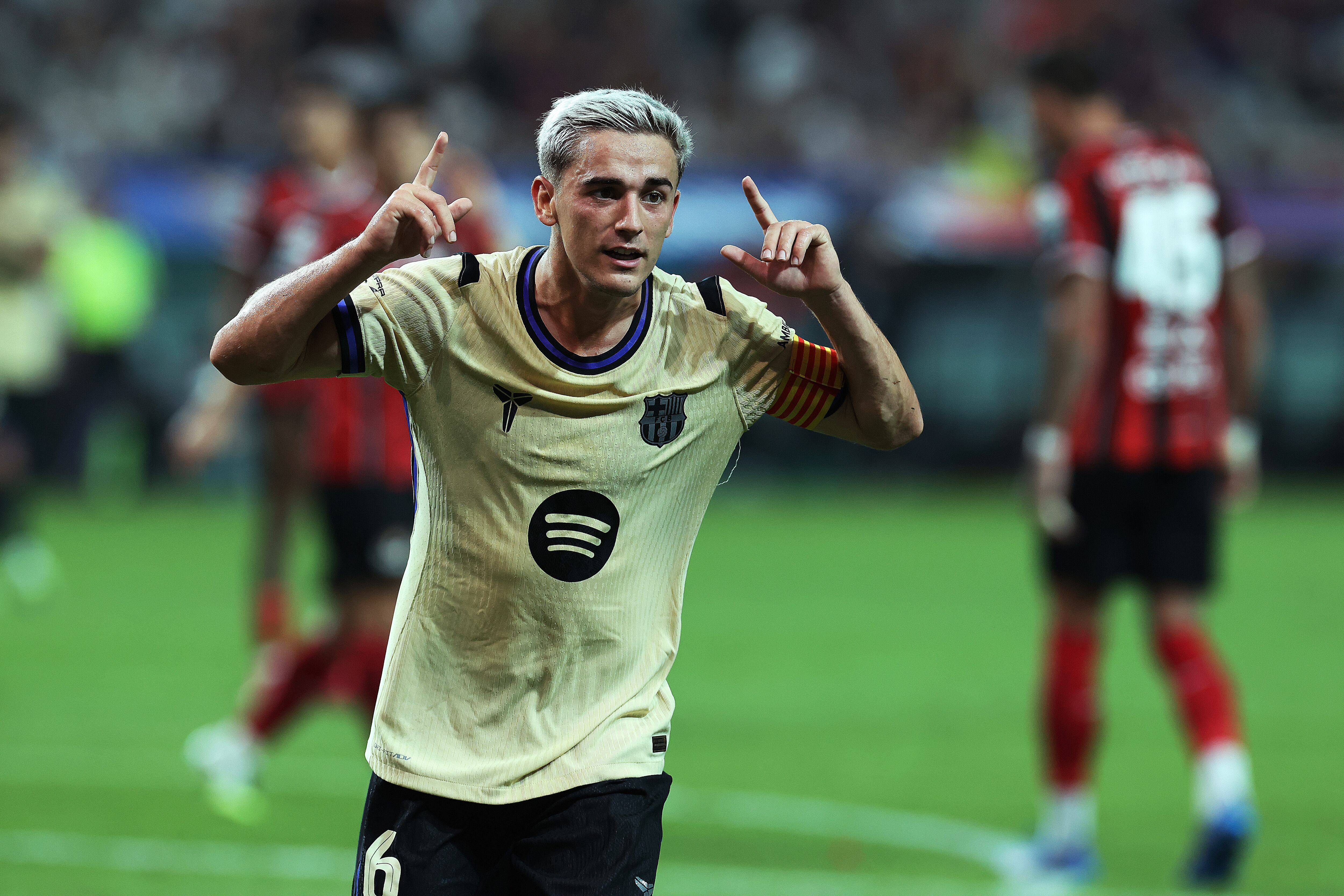 Gavi celebra un gol en el amistoso entre FC Barcelona y FC Seoul