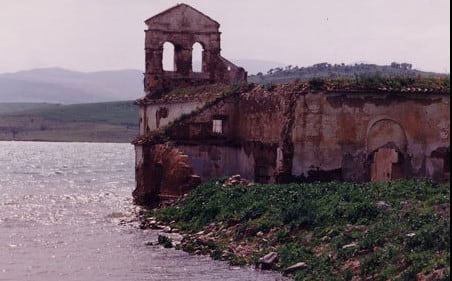 Torre de la iglesia de Peñarrubia (Década 80-90 del siglo XX)