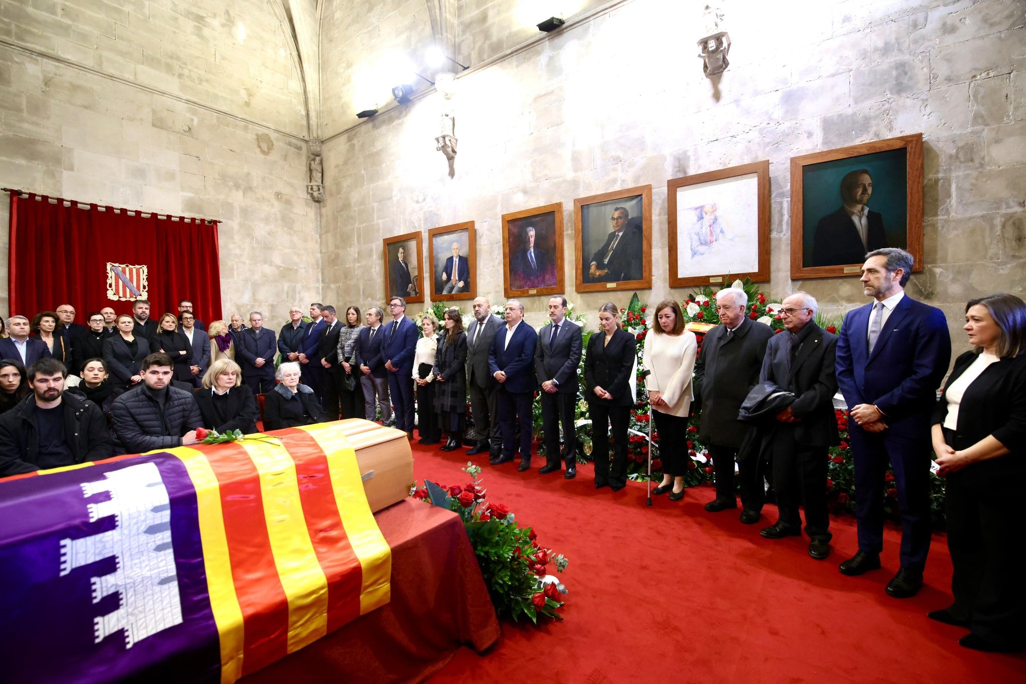 Imagen de la capilla ardiente de Francesc Antich