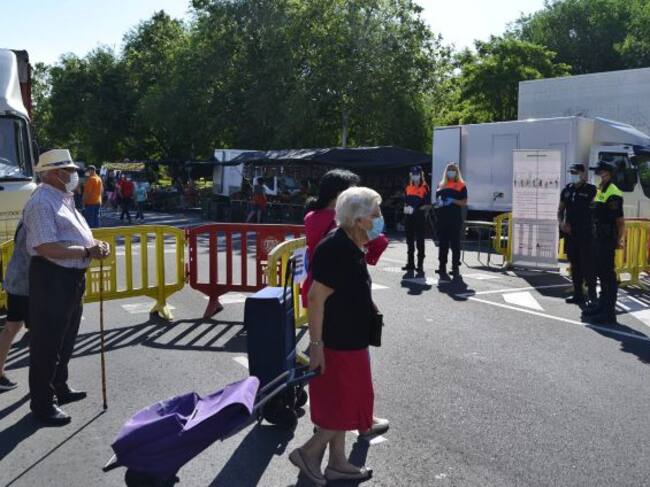 Día de reapertura en el Mercadillo de los Lunes