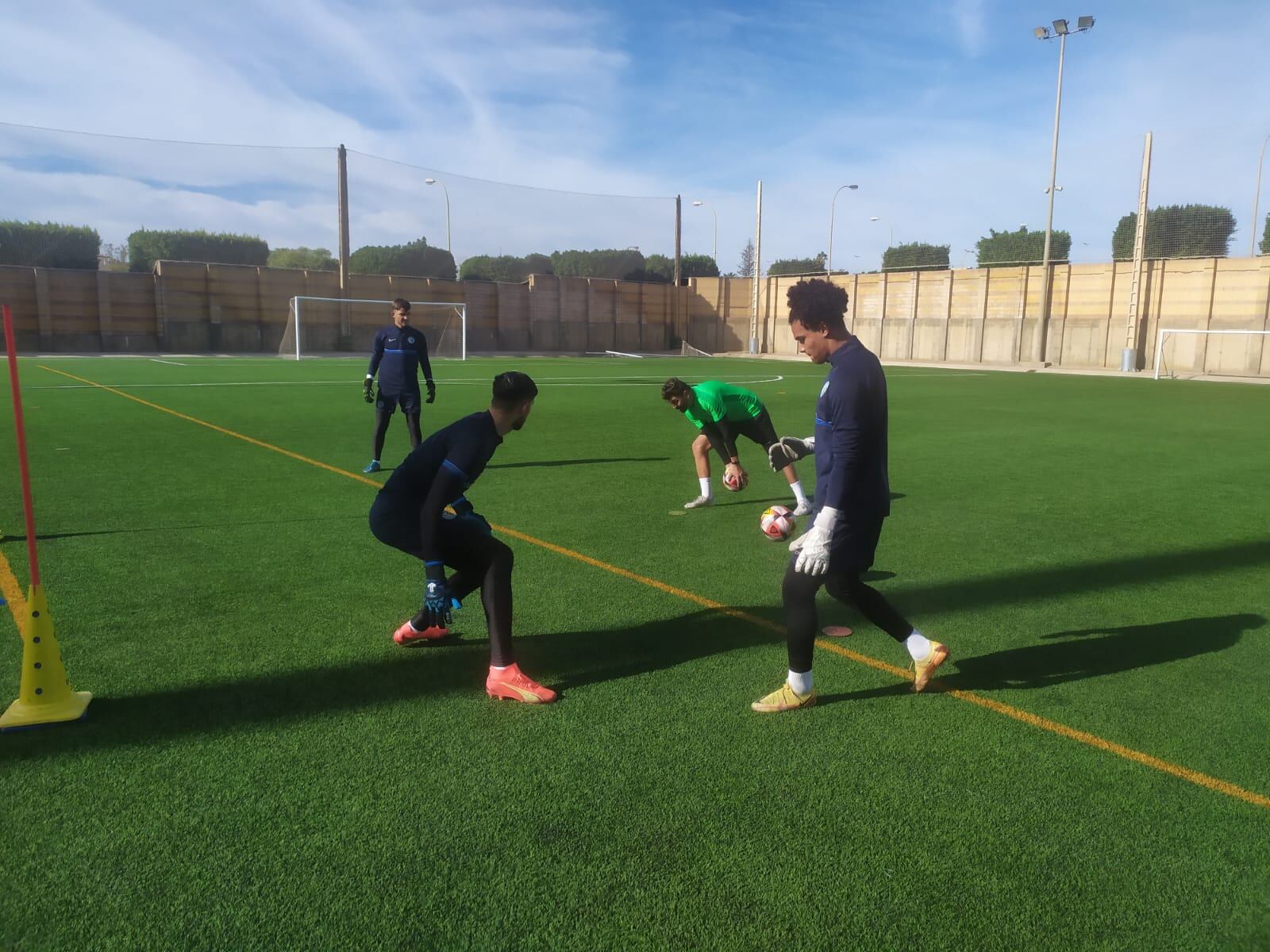 Comienza la competencia por la portería celeste.