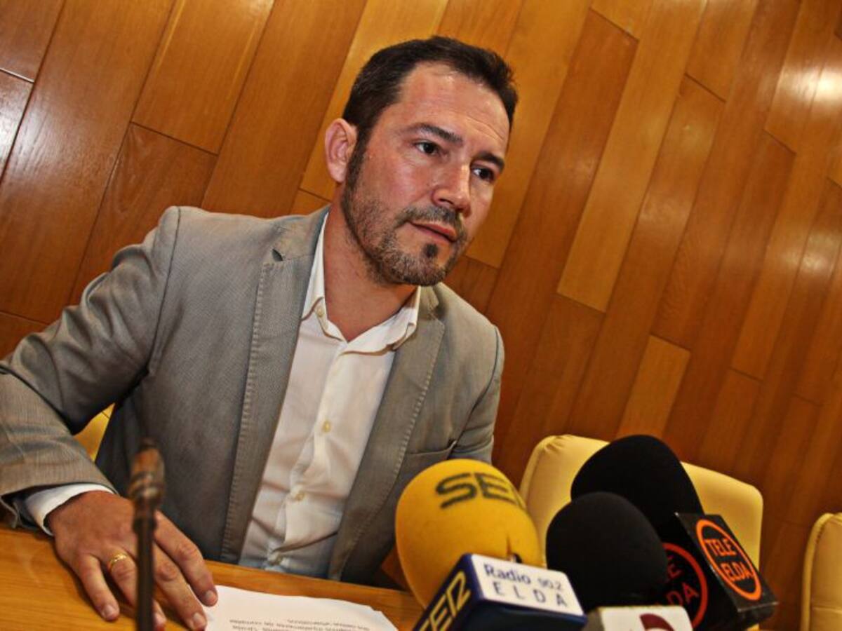 El PP critica que el equipo de gobierno no destine dinero al empleo