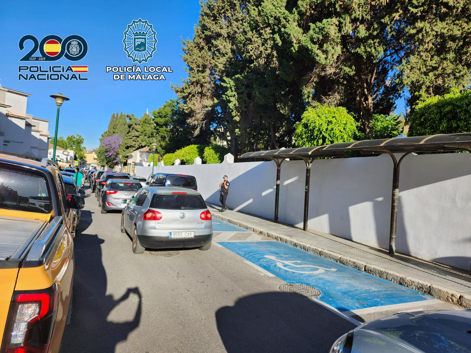 Uno de los aparcamientos reservados para personas con movilidad reducida en Málaga