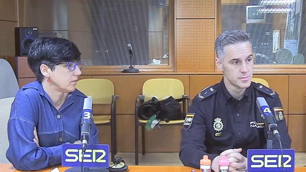 Jesús Cortés, policía nacional en Zaragoza: "Estamos viendo alumnos vapeando incluso en mitad de clase"