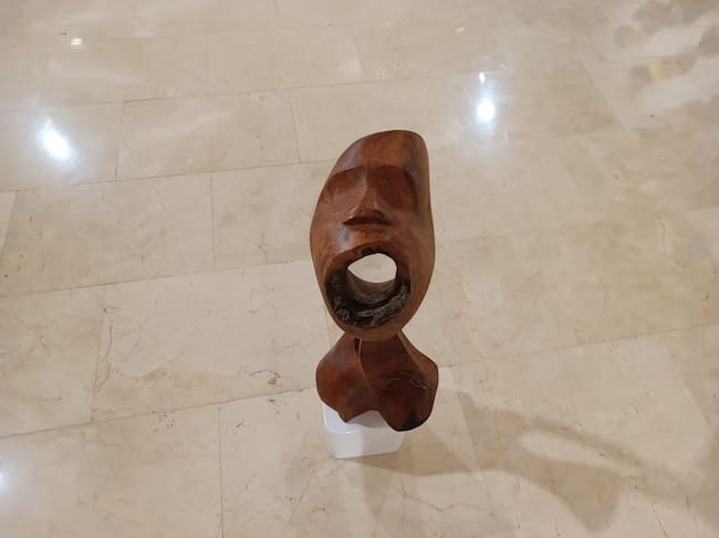 El artista reinterpreta en madera 'El grito', de Munch