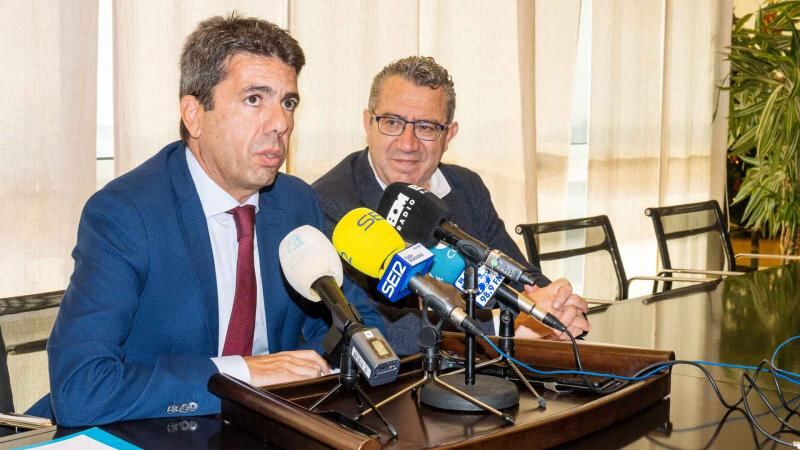 4 ENERO 2023 - Rueda de prensa para anunciar que Benidorm contará en breve con “una sede institucional de la Diputación Provincial de Alicante con marcado carácter cultural”. Así lo avanzaban el entonces presidente de la entidad provincial, Carlos Mazón, y el alcalde de la ciudad, Toni Pérez