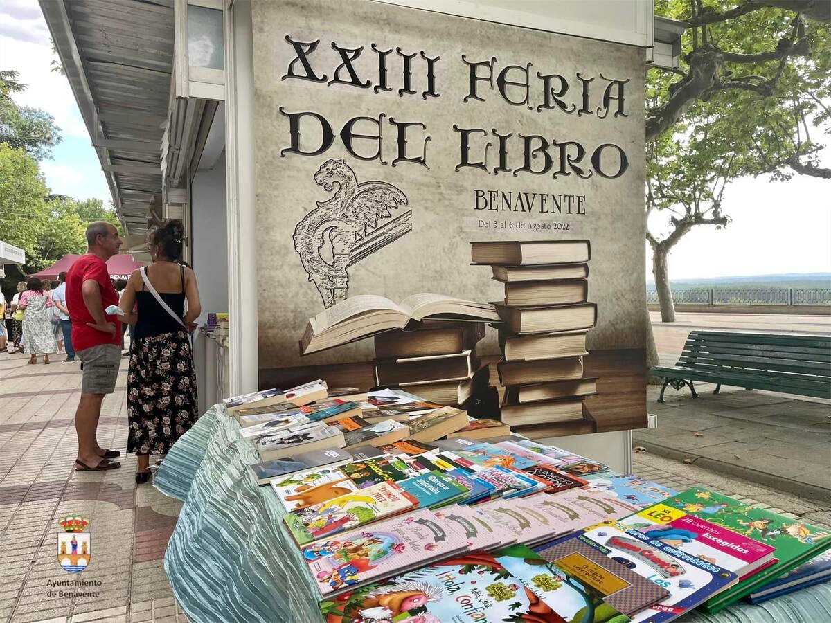 Benavente celebra su XXIII Feria del Libro