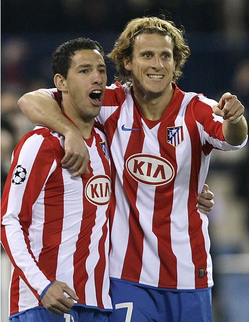Maxi y Forlán, autores de los goles del Atlético de Madrid