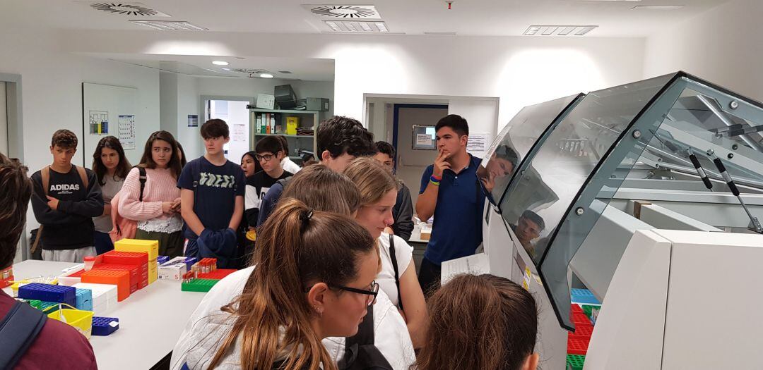 Imagen de algunos de los alumnos que han participado en el maratón