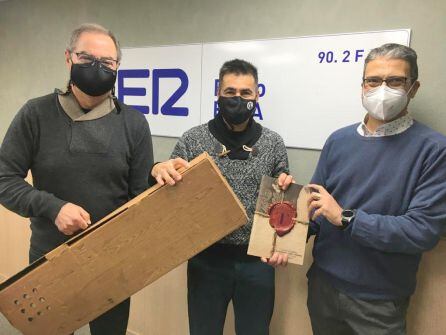 Joaquín, en nombre de su mujer, Asun Sánchez