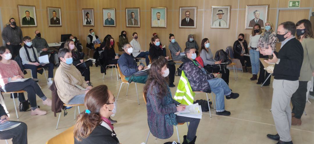 Imagen de algunos de los trabajadores que se incorporarán a la plantilla municipal