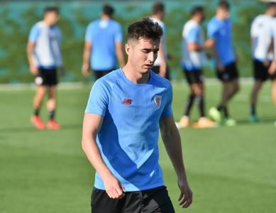 Morcillo quiere convencer a los que no le ven sitio en el Athletic