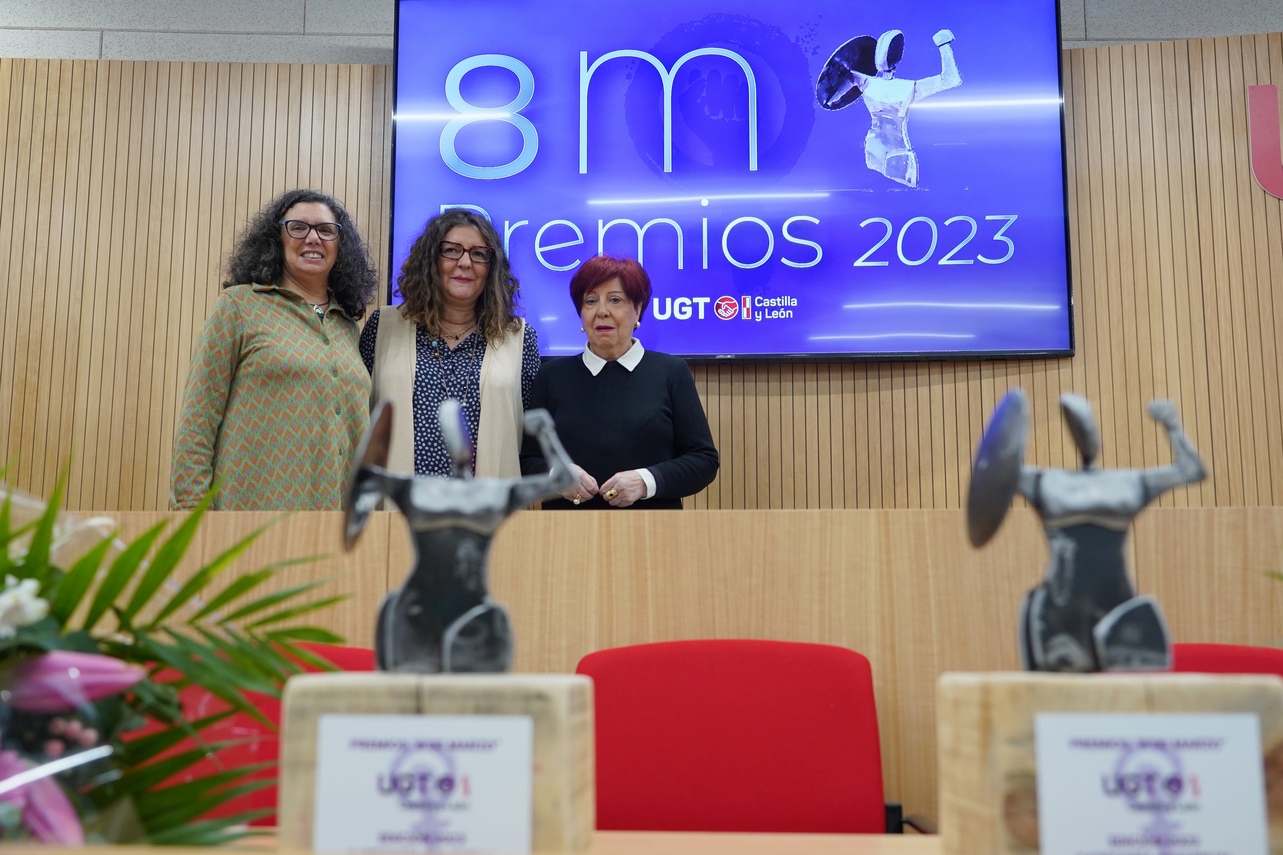 UGT Castilla y León entrega sus premios 8 de Marzo