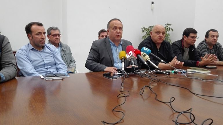 Reunión de la mesa de la energía