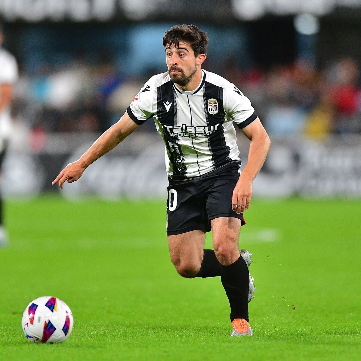 El Efesé recibe al Albacete con el objetivo de no ser el peor local de la historia de Segunda