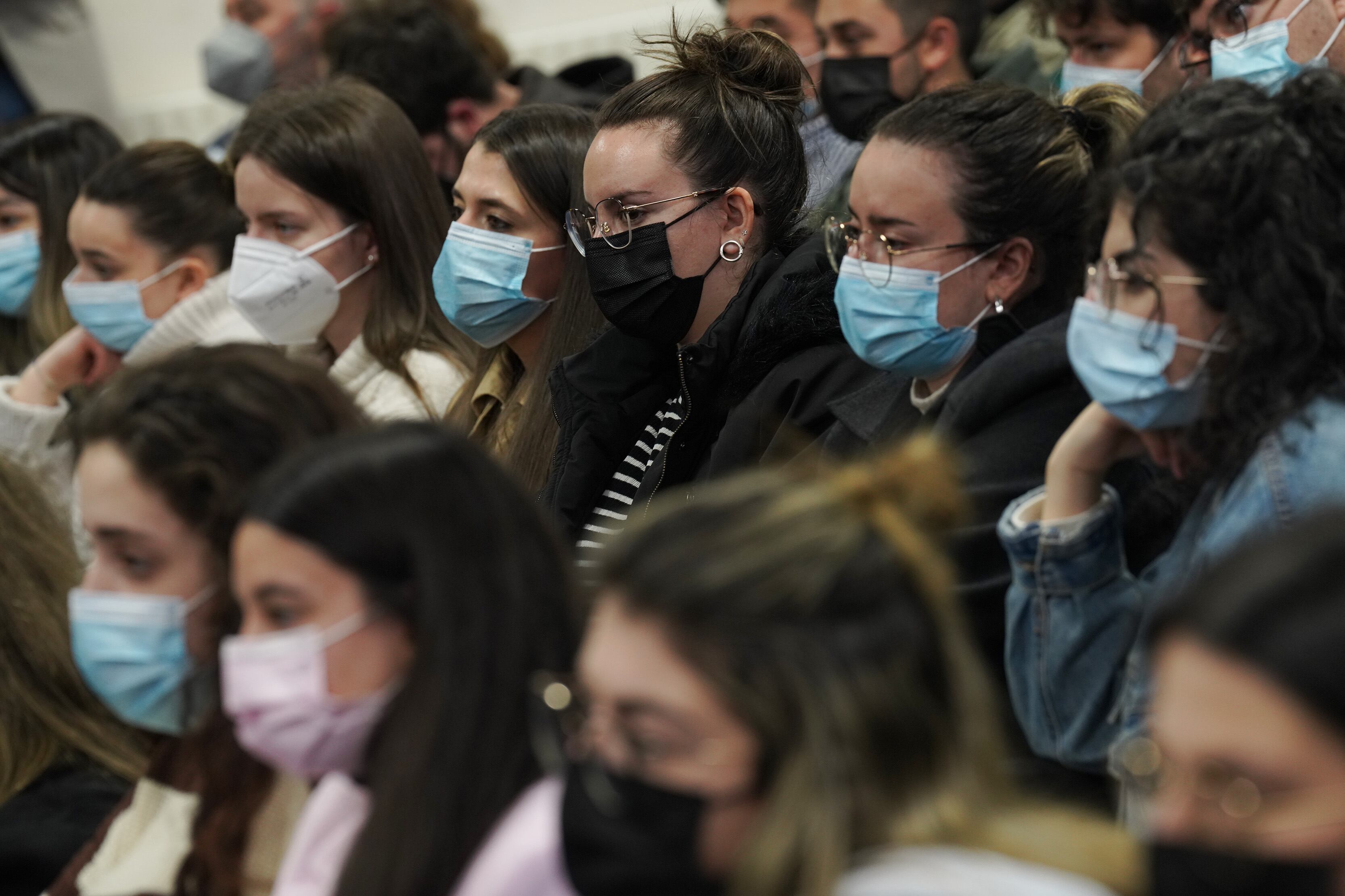 En el ámbito educativo no está recomendada la utilización de la mascarilla por parte del alumnado, según aconseja la Ponencia Técnica de Alertas del Ministerio de Sanidad.