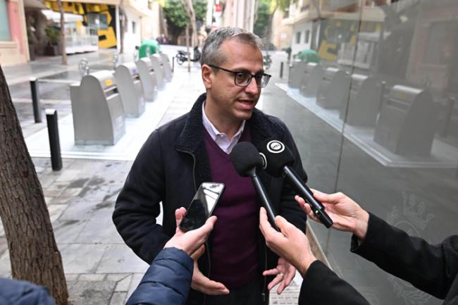 El nuevo Servicio Público de Recogida y Transporte de Residuos Sólidos Urbanos, entra en la ciudad a partir del 1 de febrero.