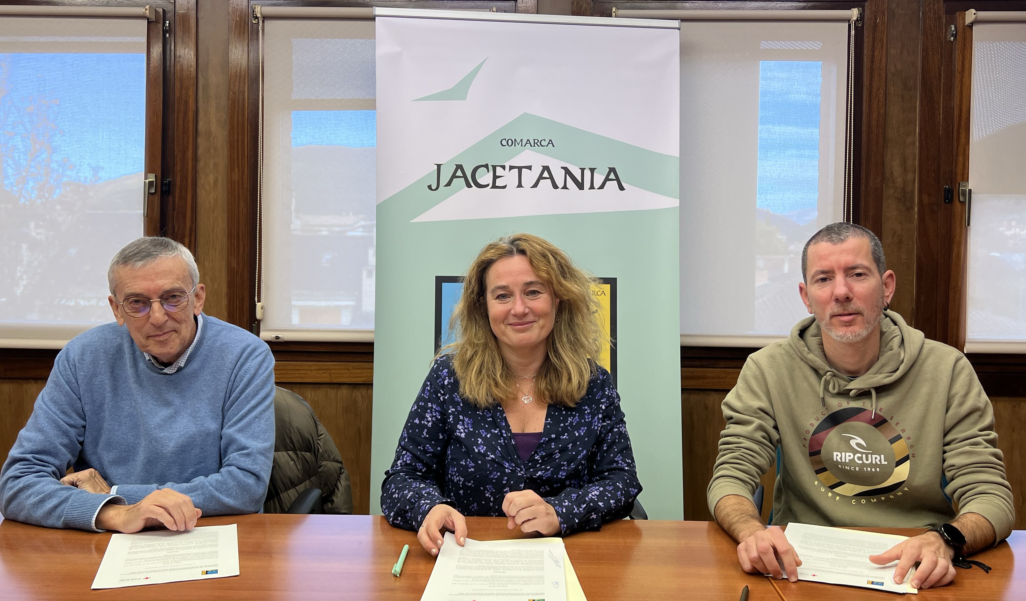 Firma de convenio Cruz Roja y Comarca Jacetania