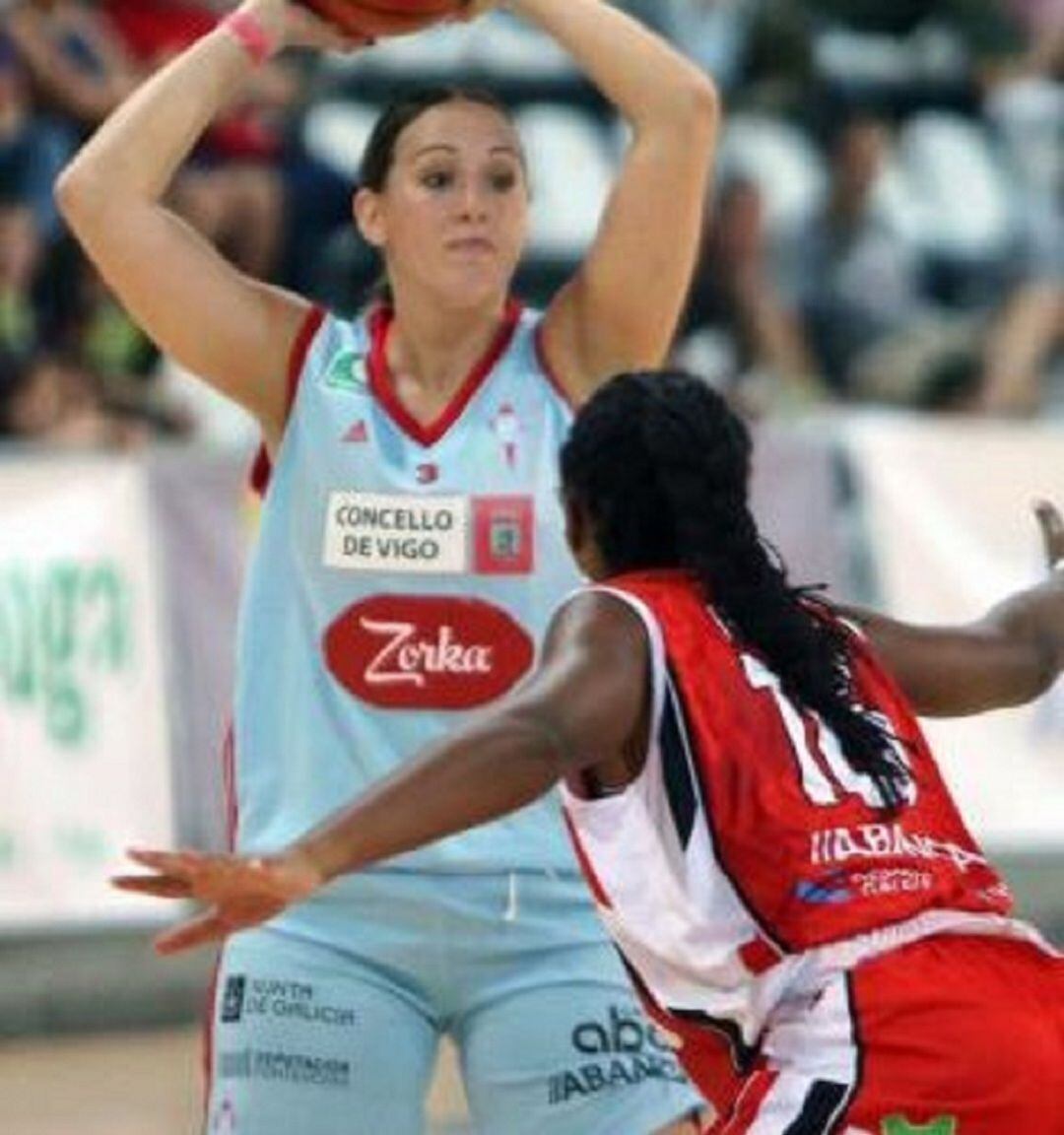 Itziar Germán durante el encuentro ante el Lima Horta