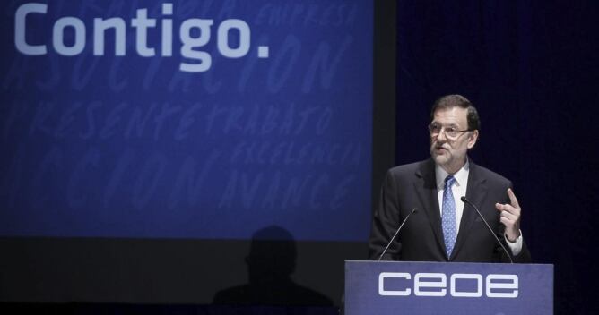 El presidente del Gobierno, Mariano Rajoy, durante su intervención en la clausura la asamblea general de la CEOE