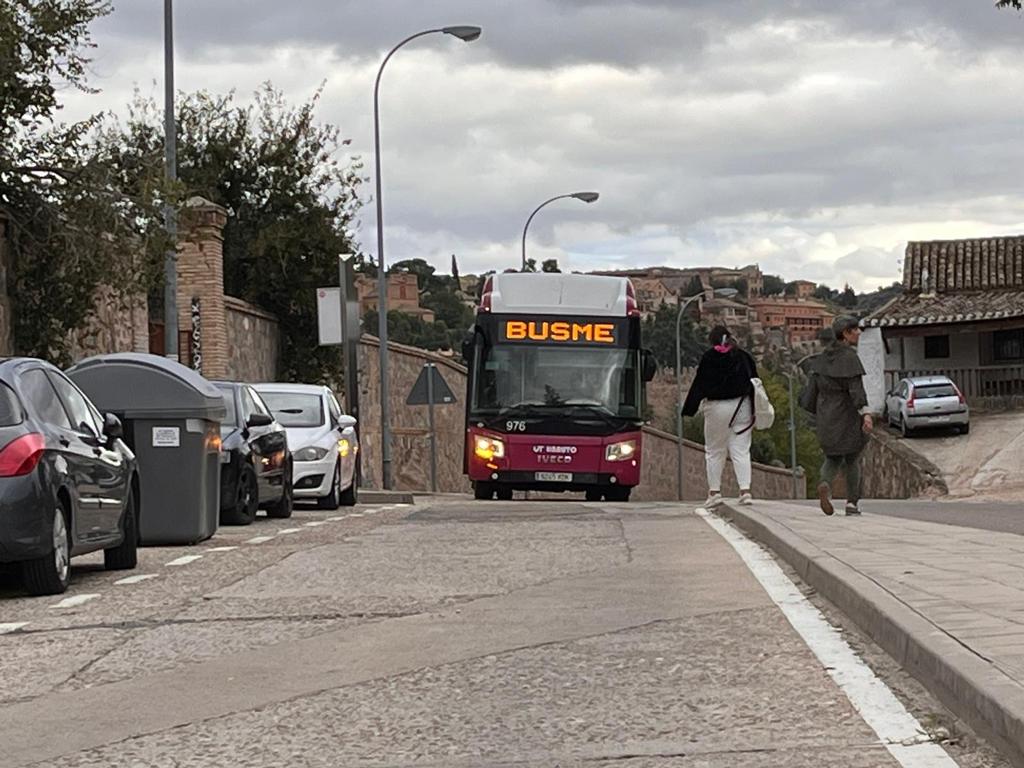 Imagen de archivo de uno de los autobuses urbanos de Toledo, funcionando bajo demanda con la app &#039;Busme&#039;