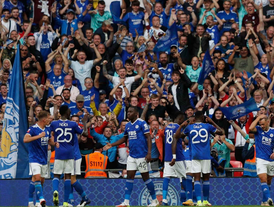 Los jugadores del Leicester City celebrando el gol de Iheanacho