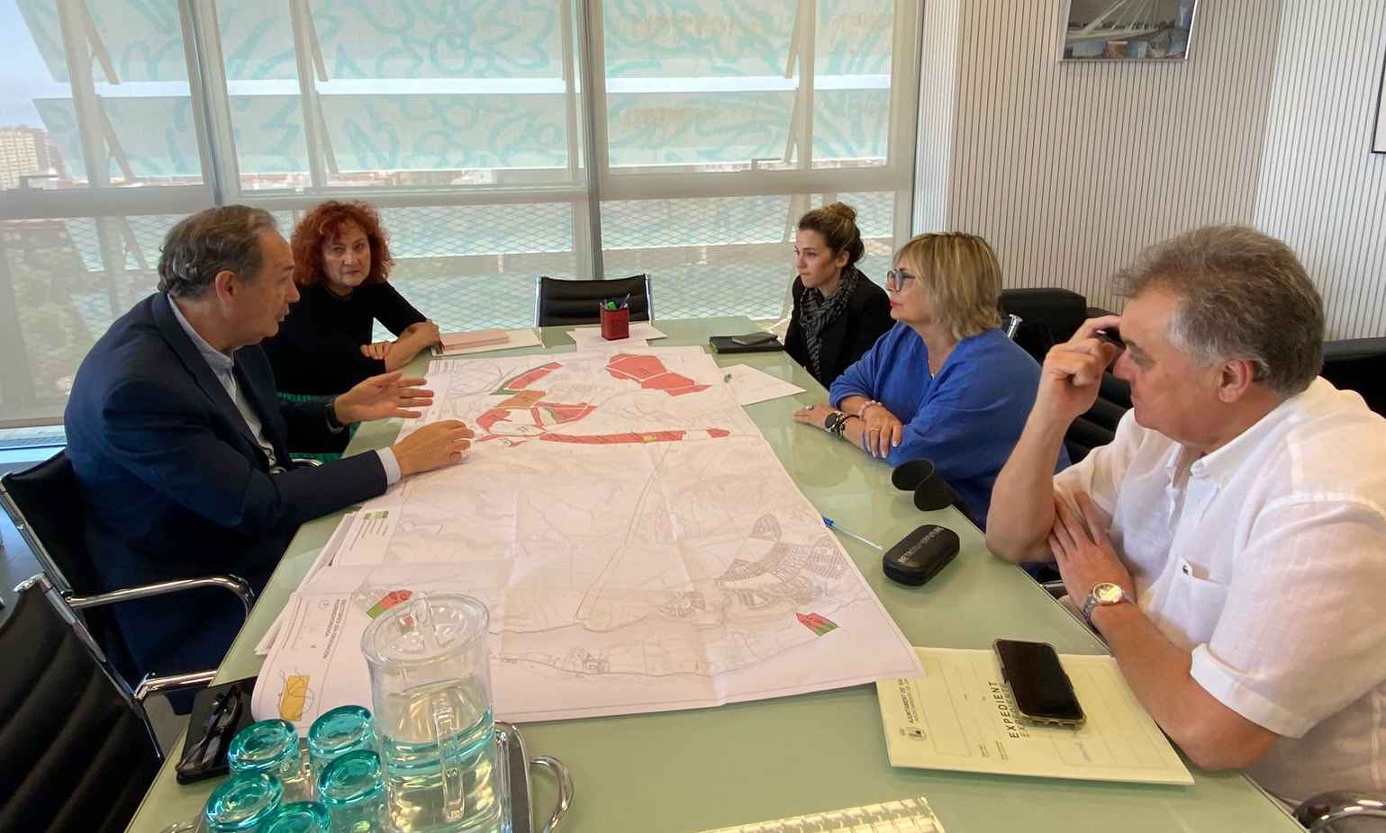 un instante d ela reunión mantenida en Valencia