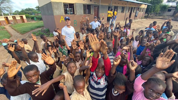Alberto Aragoneses: "En África hay gente que se cree que este virus es de blancos"