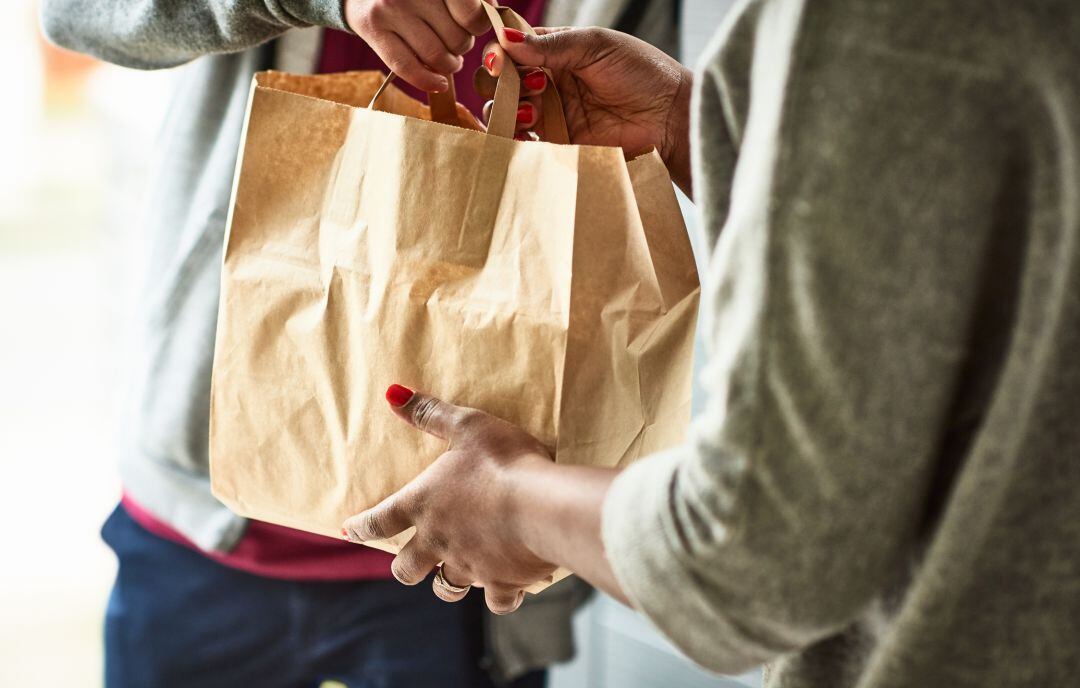 La comida a domicilio es una opción cada vez más recurrente.