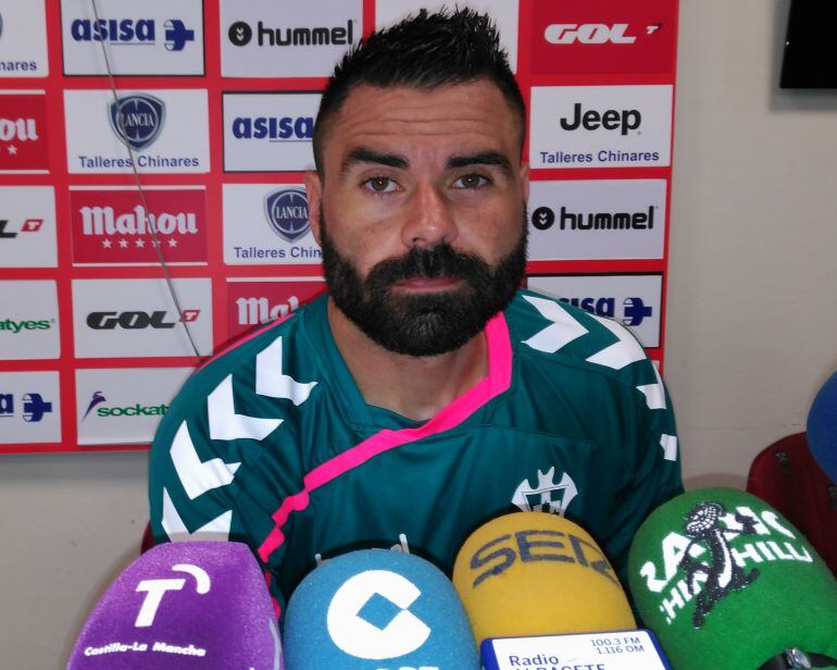 Córcoles volvería al lateral