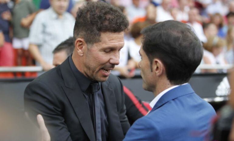 Marcelino y Simeone se suludan