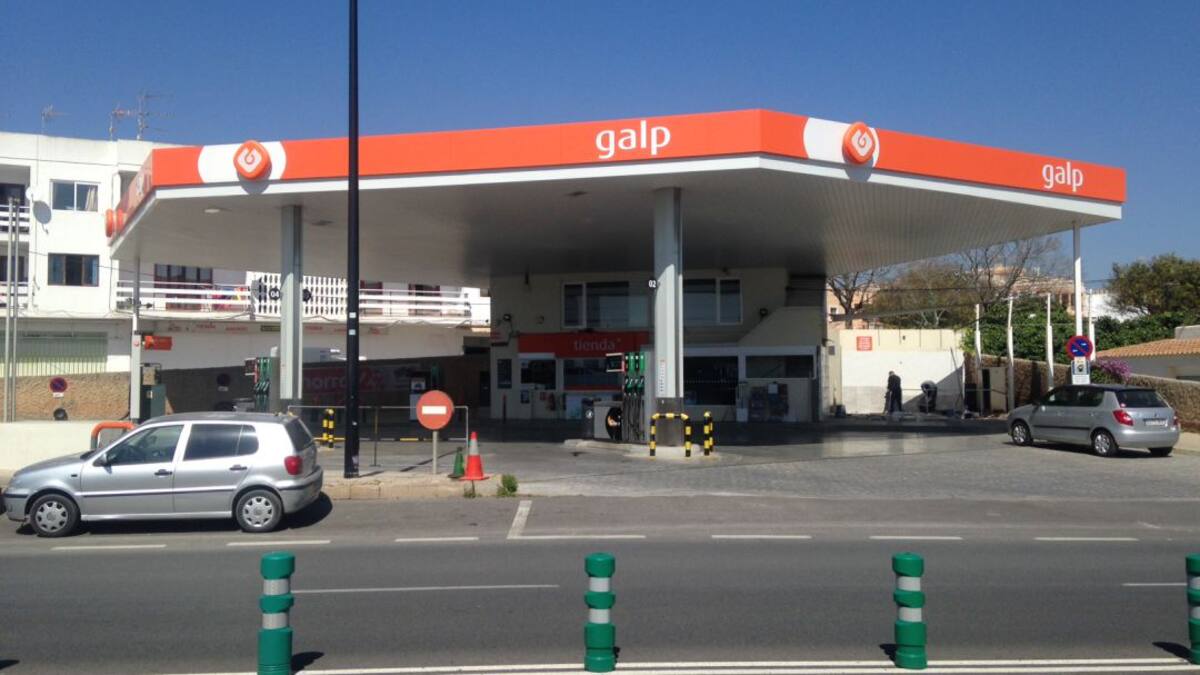 La facturación de las gasolineras de Ibiza cae un 80%