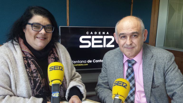 Olga Agüero y Juan Luis Fernández en el estudio de la Ventana de Cantabria 