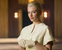 Miriam Giovanelli es Patricia en 'Velvet'