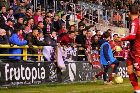 La afición leonesa presenció otra derrota de la Cultural