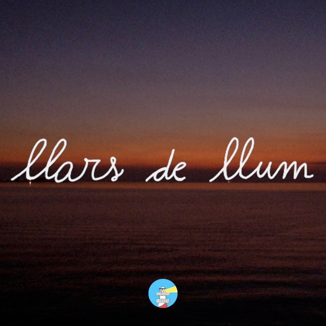 Portada del documental &quot;Llars de Llum&quot;