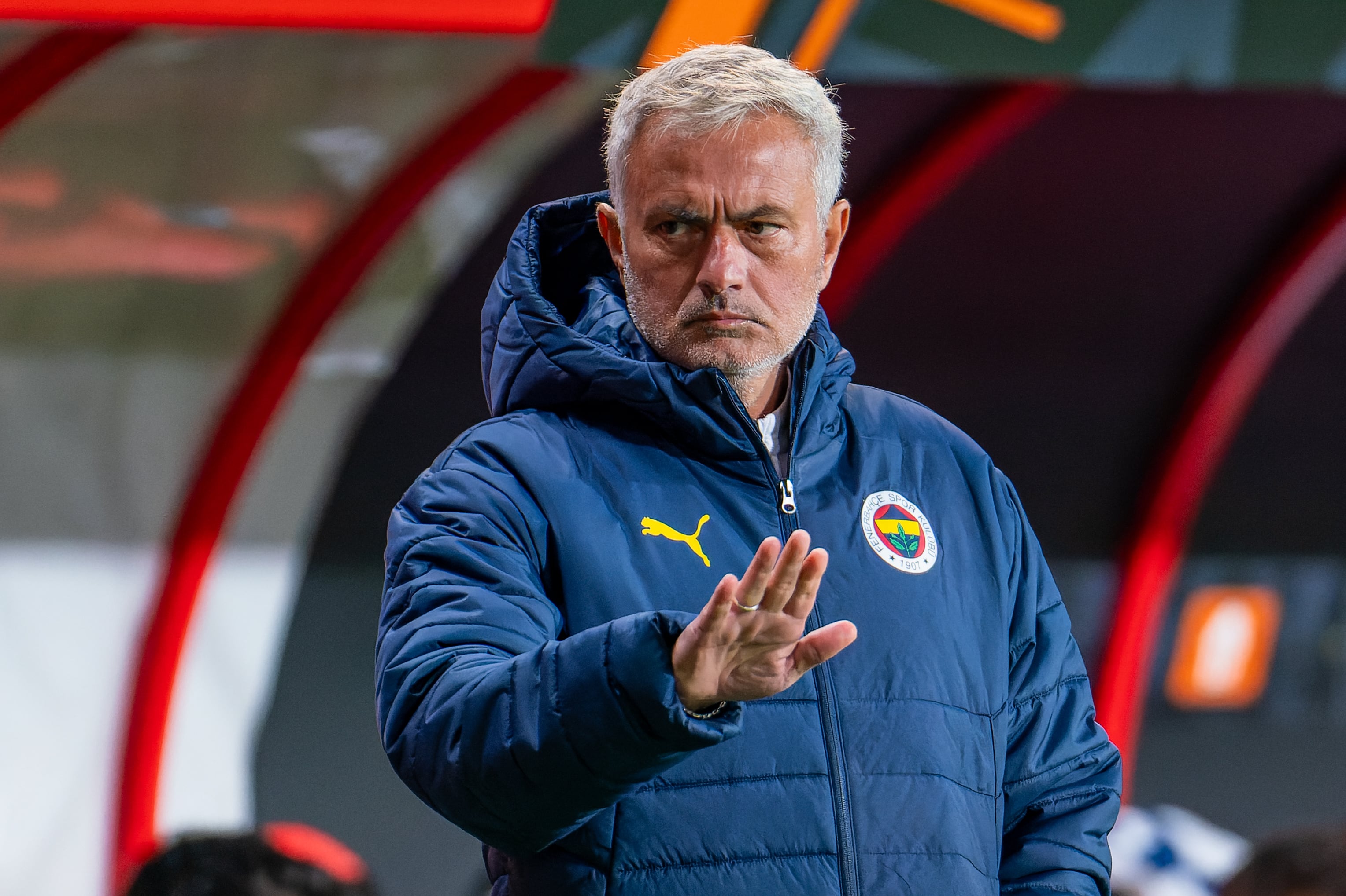 José Mourinho, entrenador del Fenerbahce