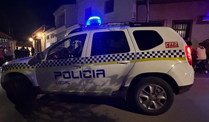 Un vehículo de la Policía en Los Barrios