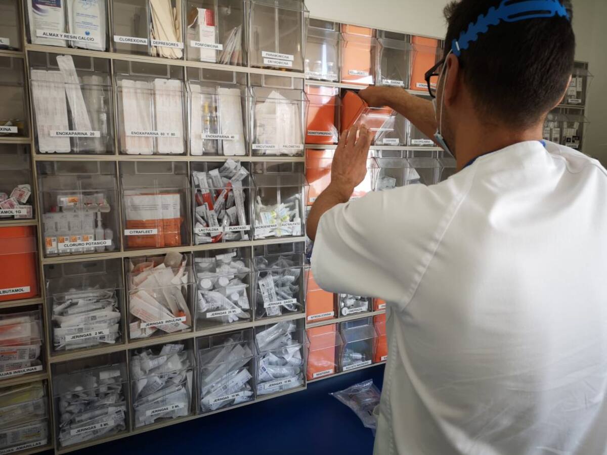 El Área Sanitaria Serranía refuerzasu plantilla con más de 40 profesionales con
motivo de la Covid-19