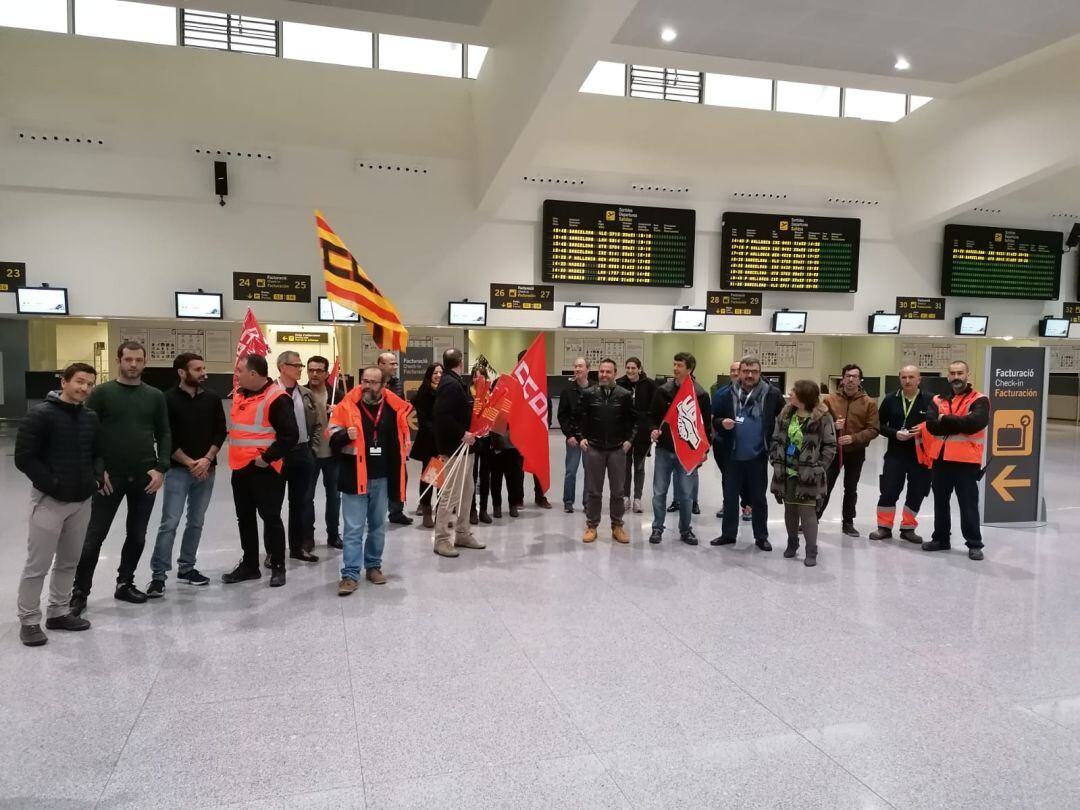 L'Aeroport de Menorca ha viscut una mobilització dels empleats contra l'actitud d'AENA.