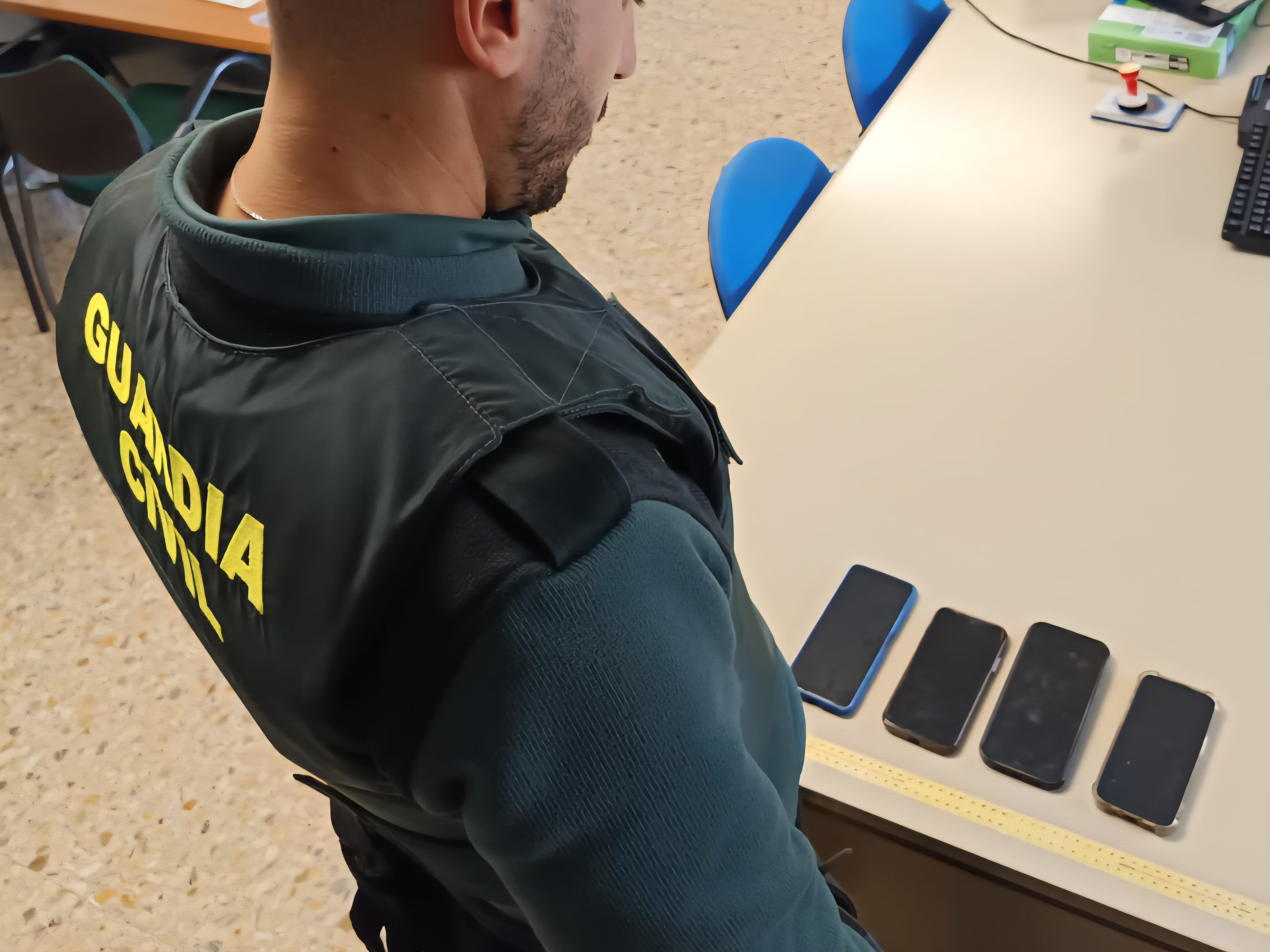 La Guardia Civil ha recuperado los móviles. Foto: Guardia Civil