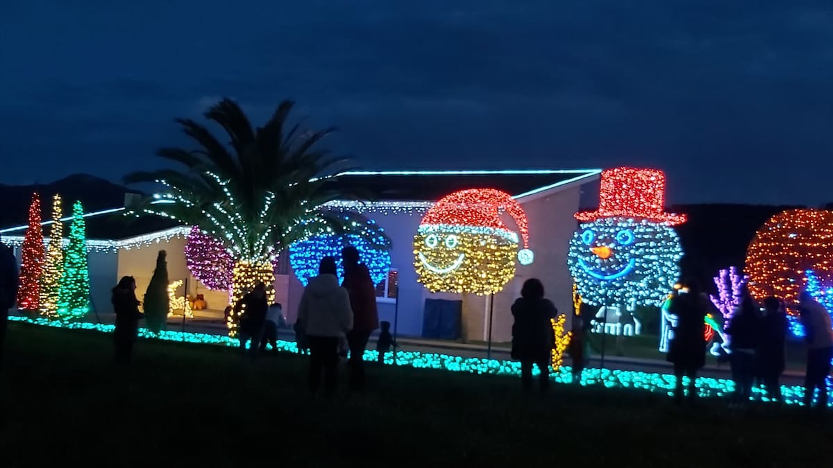 La casa de Navidad de Parbayón deberá tener licencia por la expectación que genera