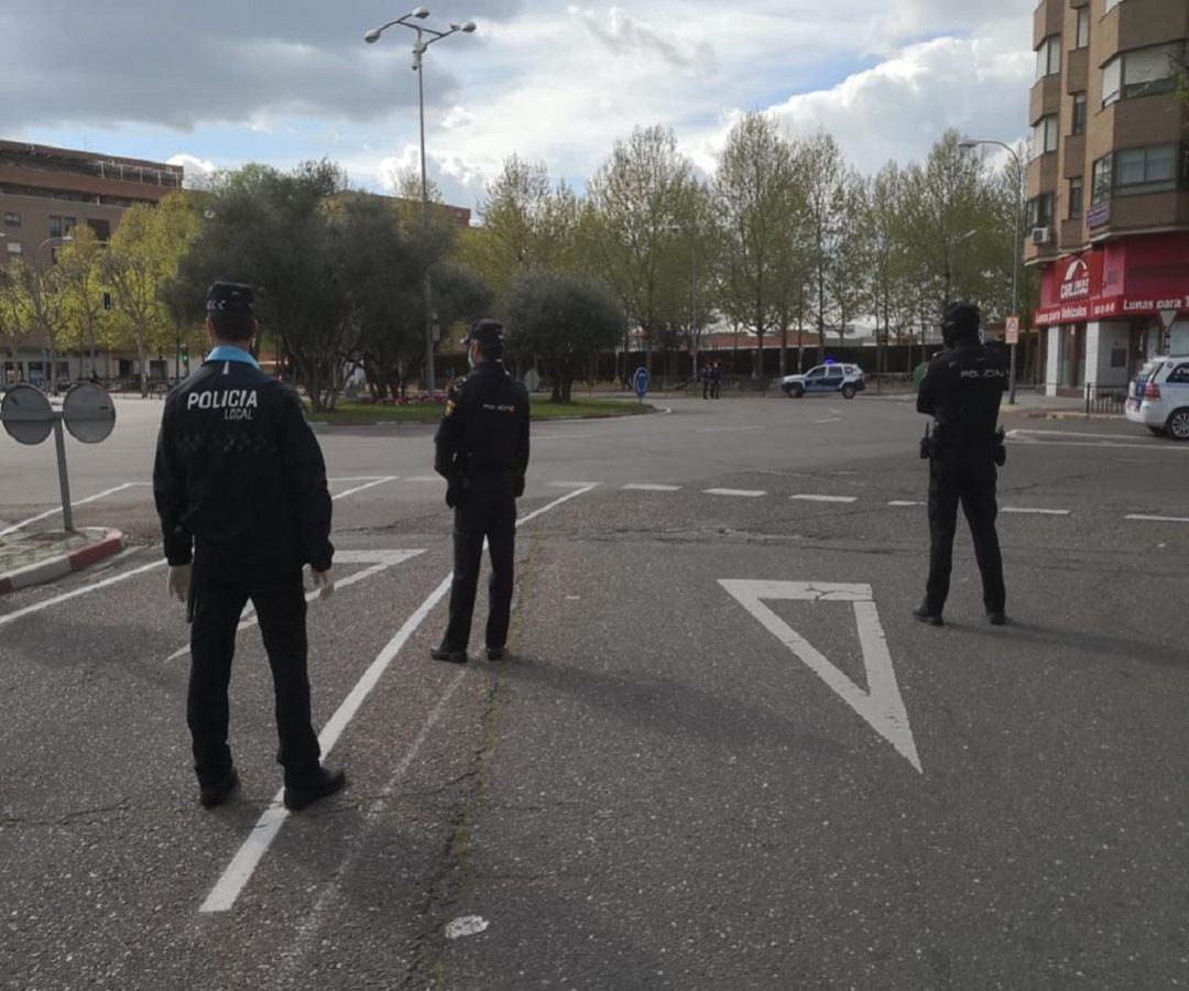 Efectivos policiales