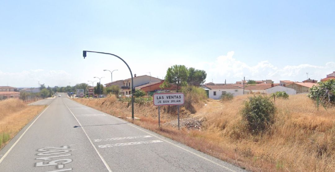 Entrada a la localidad de Las Ventas de San Julián