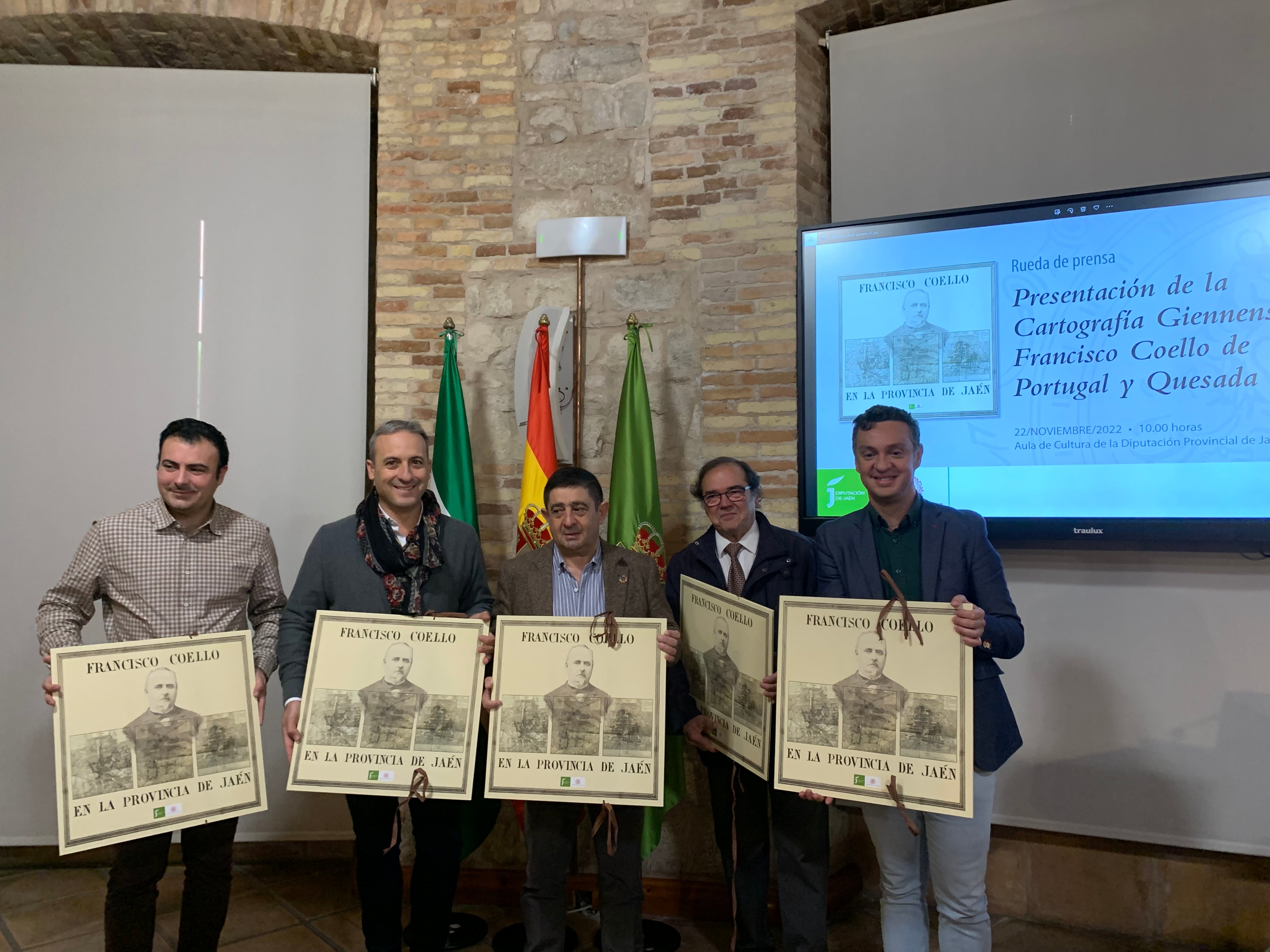 De izqda a dcha, los alcaldes de Quesada y Cazorla, José Luis Vílchez y Antonio José Rodríguez; el presidente de la Diputación, Francisco Reyes, el vicedirector del IEG, José María Capitán, y el regidor de Huelma, Francisco Ruiz.