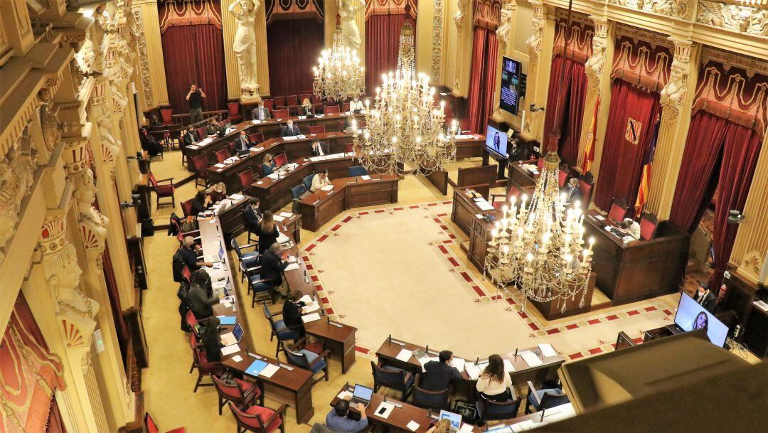 Pleno de la Cámara balear.