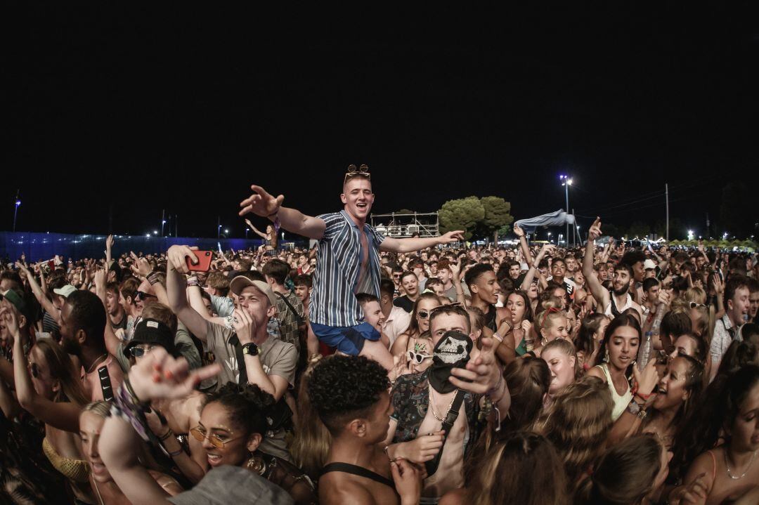 El público vibra durante una de las jornadas del FIB 2019