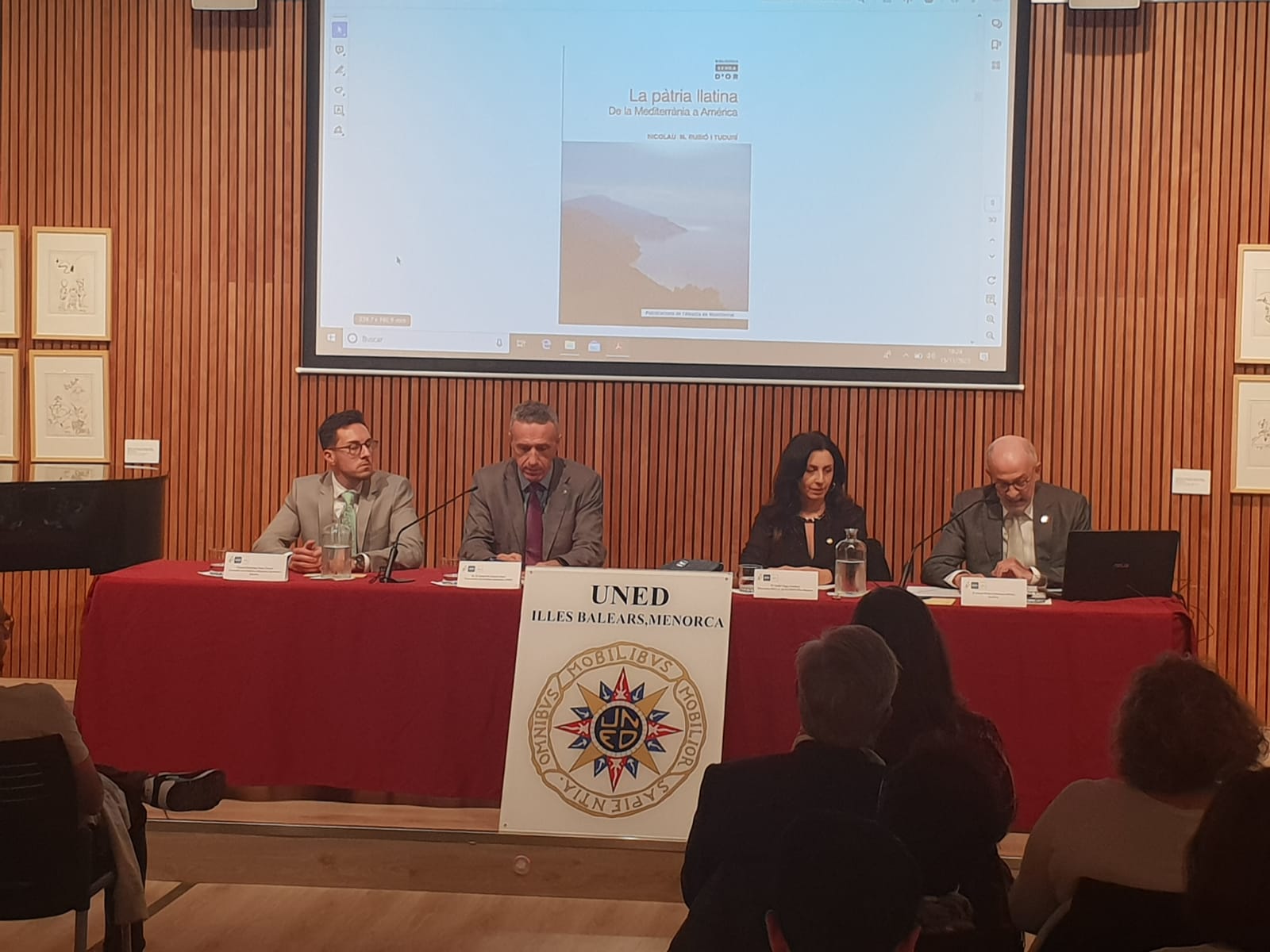 De izq. a dcha. Joan Pons Torres, Jesús de Andrés Sanz, Judit Vega, Josep Maria Quintana