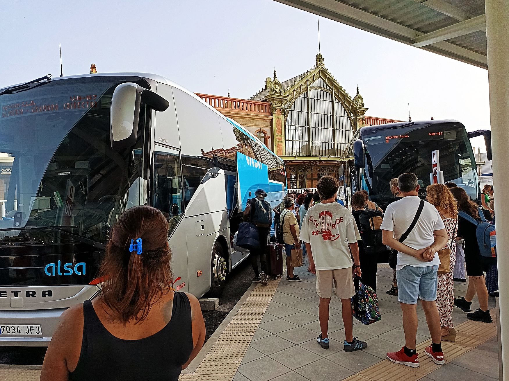 La nueva estación de autobuses en la capital de la provincia.